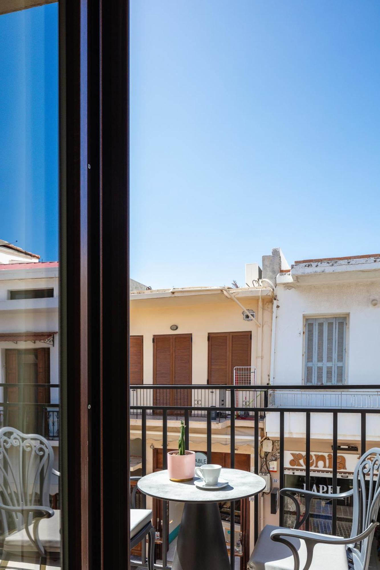 Omma Suites Ретимно Экстерьер фото